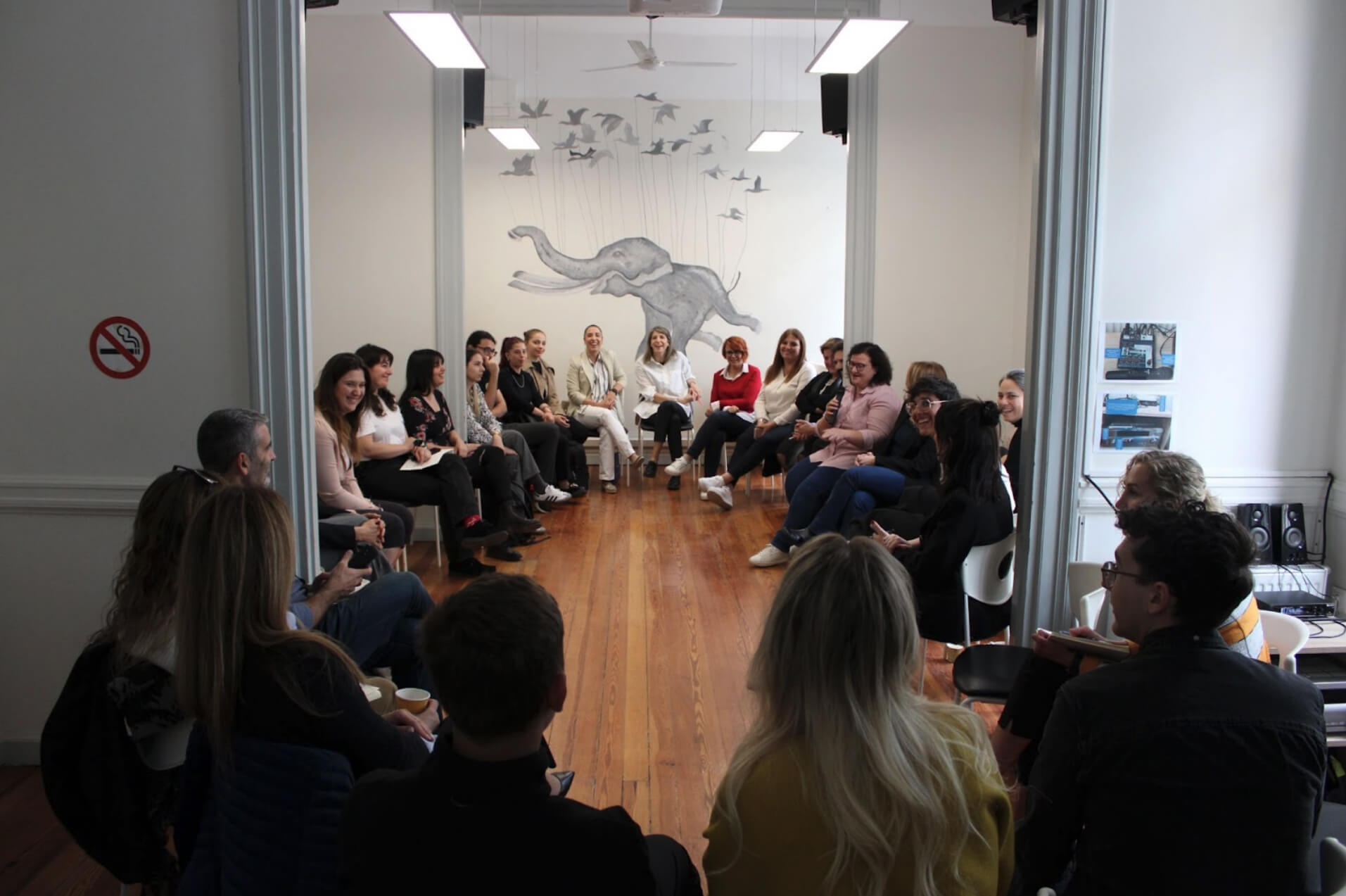 Το higgs3.org προσφέρει χώρο για εκπαίδευση με και σεμινάρια για όλες της Ελληνικές ΜΚΟ  | YouBeHero